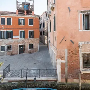 In San Marco With Canal View By Wonderful Italy Apartament